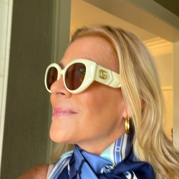Gucci Ivory NIB 😎 sunglasses - Picture 3 of 7